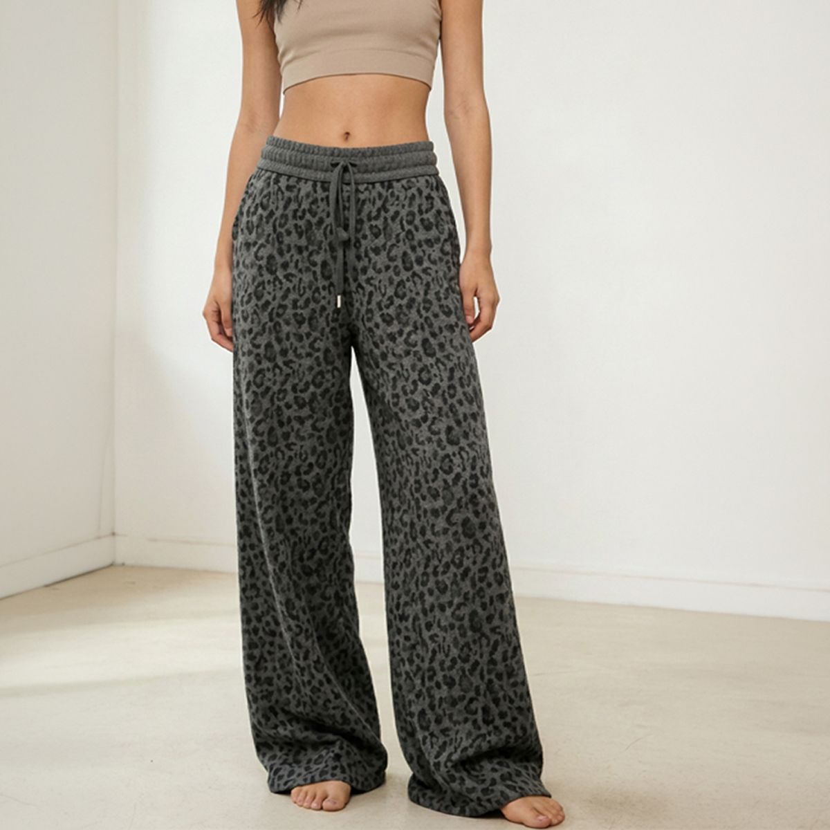 AGW - Pantalón Animal Print de Buzo Palazzo Térmico Forrado En Chiporro