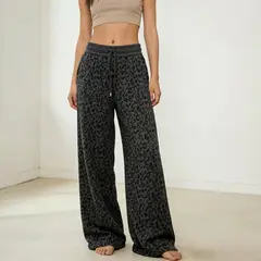 AGW - Pantalón Animal Print de Buzo Palazzo Térmico Forrado En Chiporro