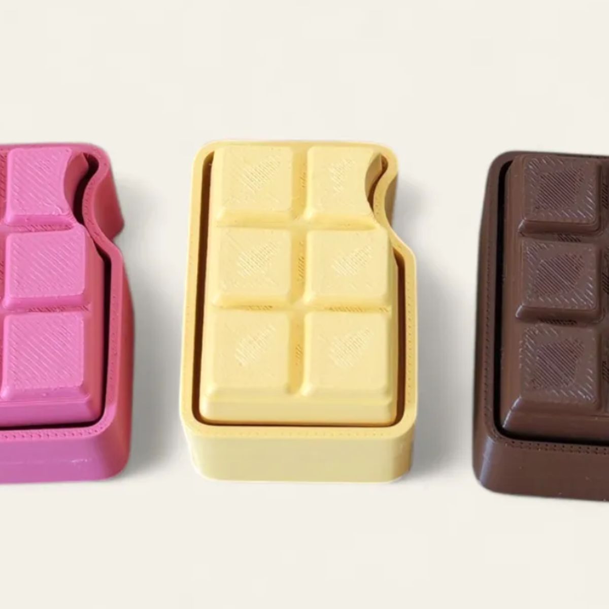 GENERICO - Figuras llaveros clicker chocolates (pack 3 un)