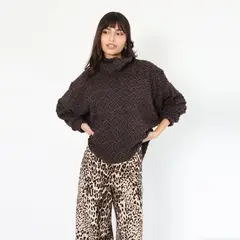 NATALIA SEGUEL - Sweater Murcielago Café Moro Jaspeado - Diseño de Autor -