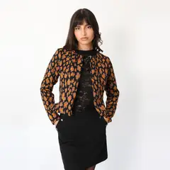NATALIA SEGUEL - Chaqueta Gabriela Peplum Café Moro Azul Florecitas -