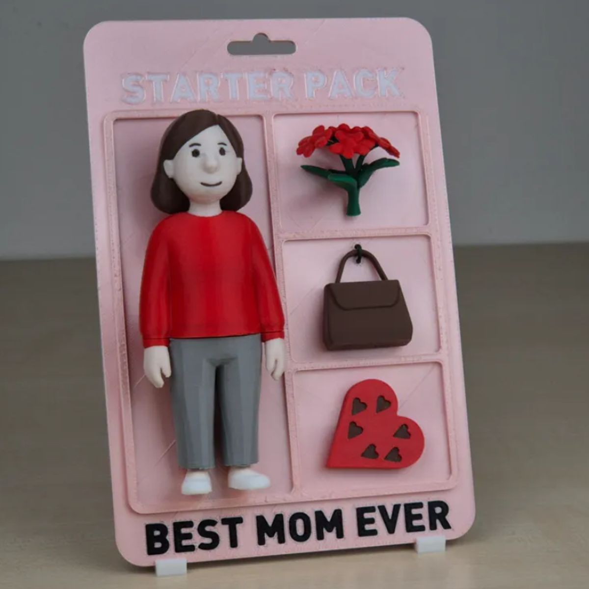 GENERICO - Figura Día de la Mamá, con accesorios y placa