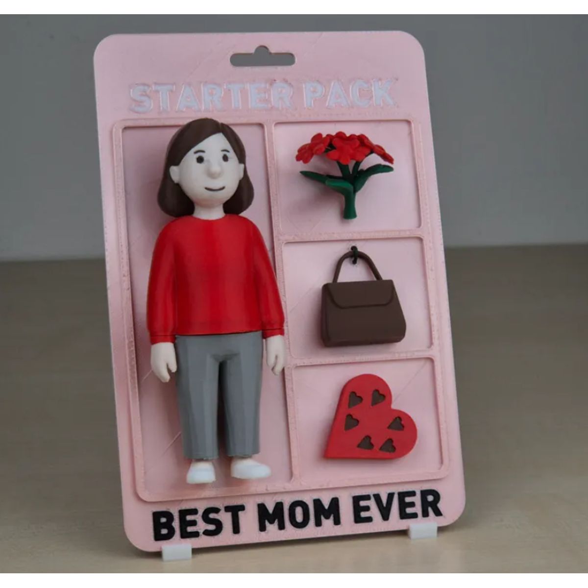 GENERICO - Figura Día de la Mamá, con accesorios y placa