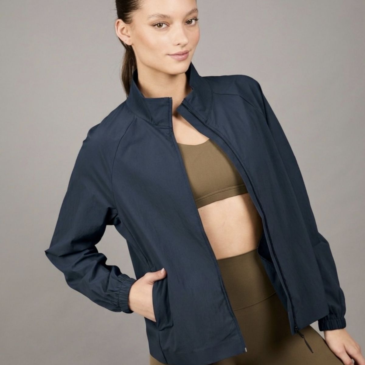 THEA - Chaqueta Cortaviento Ligero Tiamat Navy
