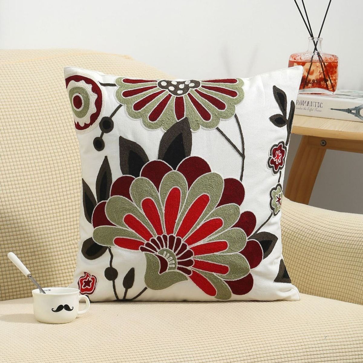 GENERICO - Pack De 2 Cojines + 2 Fundas Bordadas Con Cierre Oculto Medida 45x45cm