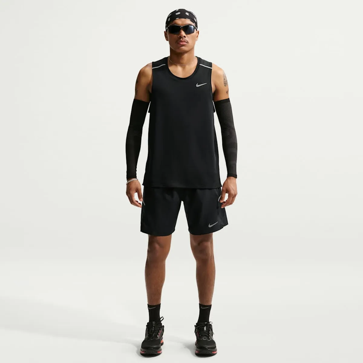 NIKE - Shorts Nike Miler Negro Hombre - Negro