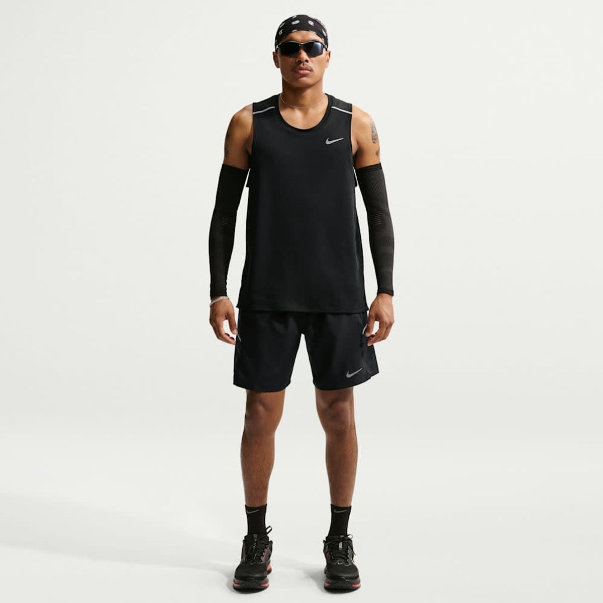 NIKE - Shorts Nike Miler Negro Hombre - Negro
