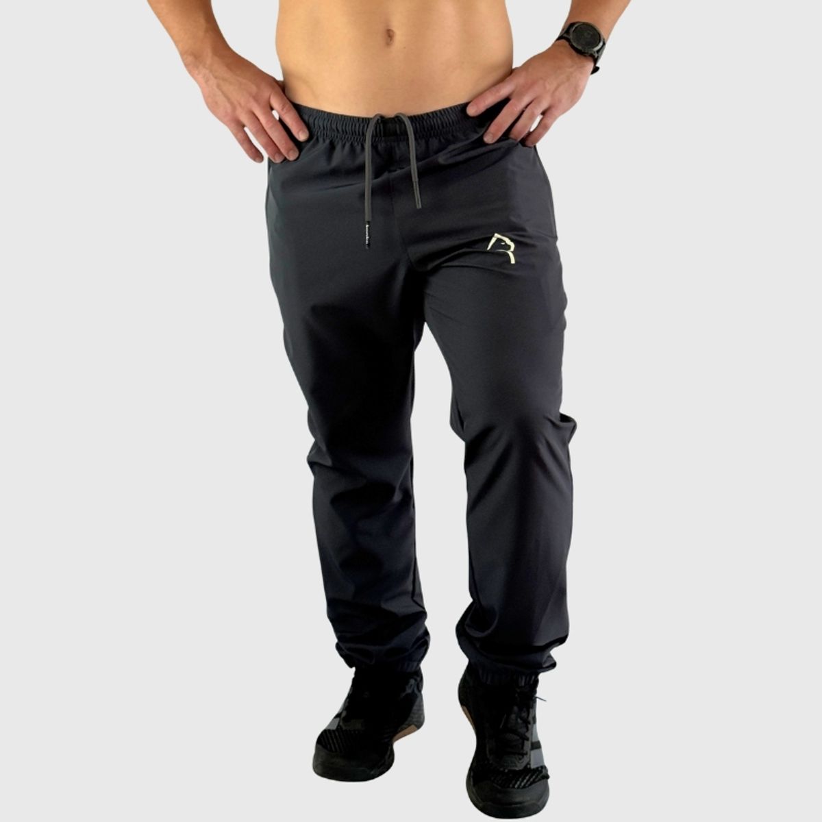 KONKO ACTIVE - Pantalon Jogger Running Pant Zip Grafito Hombre Deportivo Konko