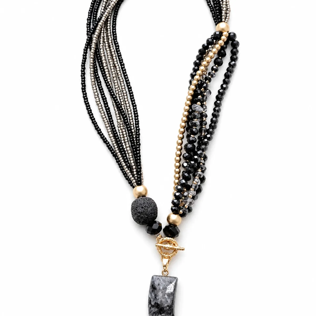 GENERICO - COLLAR CUERNO CON CRISTANES NEGROS Y DORADOS