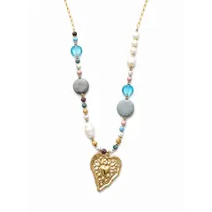 GENERICO - Collar largo de diseño artesanal con delicados detalles y corazón en acero que combinan elegancia