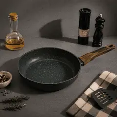 FISSMAN - Sartén Antiadherente 26cm Cuisine con fondo de inducción -