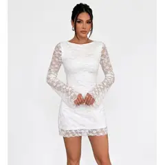 HAMI BOUTIQUE - Vestido Corto de Encaje Blanco con Mangas Acampanadas