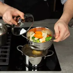 FISSMAN - Mini Vaporera Bambino 1.1 litros de Acero Inoxidable con fondo de inducción -