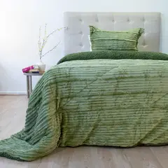 DORAL - CUBRECAMA PLUMON COTELONNI DELUXE CON SHERPA VERDE 1.5 PLAZAS