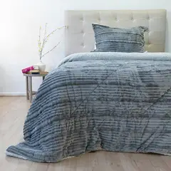 DORAL - CUBRECAMA PLUMON COTELONNI DELUXE CON SHERPA GRIS 1.5 PLAZAS