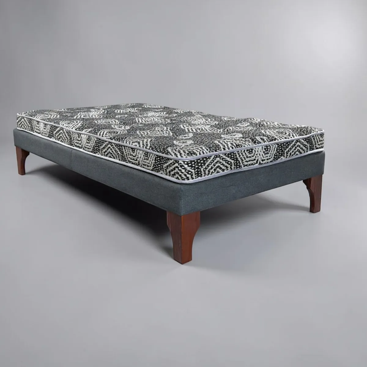 BLOCCARE - Cama 1 Plaza Box 13 cm L190 cm + Colchon Modelo Ideal - Pata 24 Cm