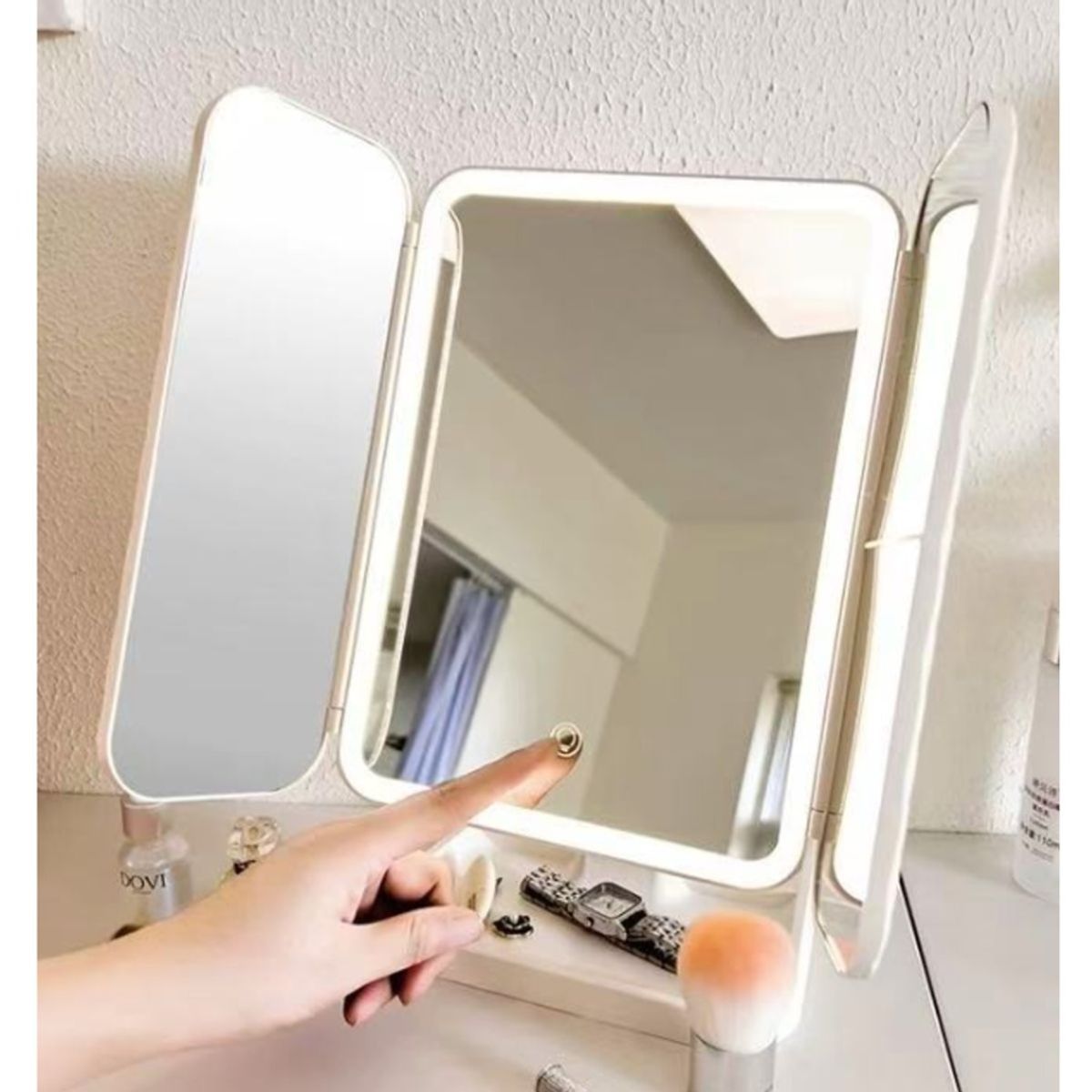 GENERICO - Espejo de Maquillaje con Iluminación LED Diseño de Tres Paneles