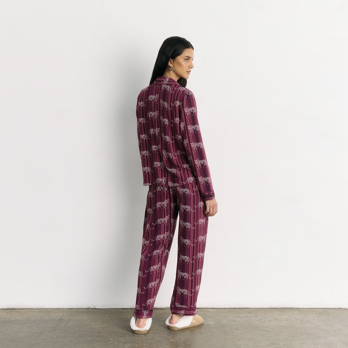 LOUNGE - Pijama Camisero Tigres LOUNGE