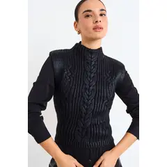 IO - Sweater Sin Mangas Folia Mujer Negro