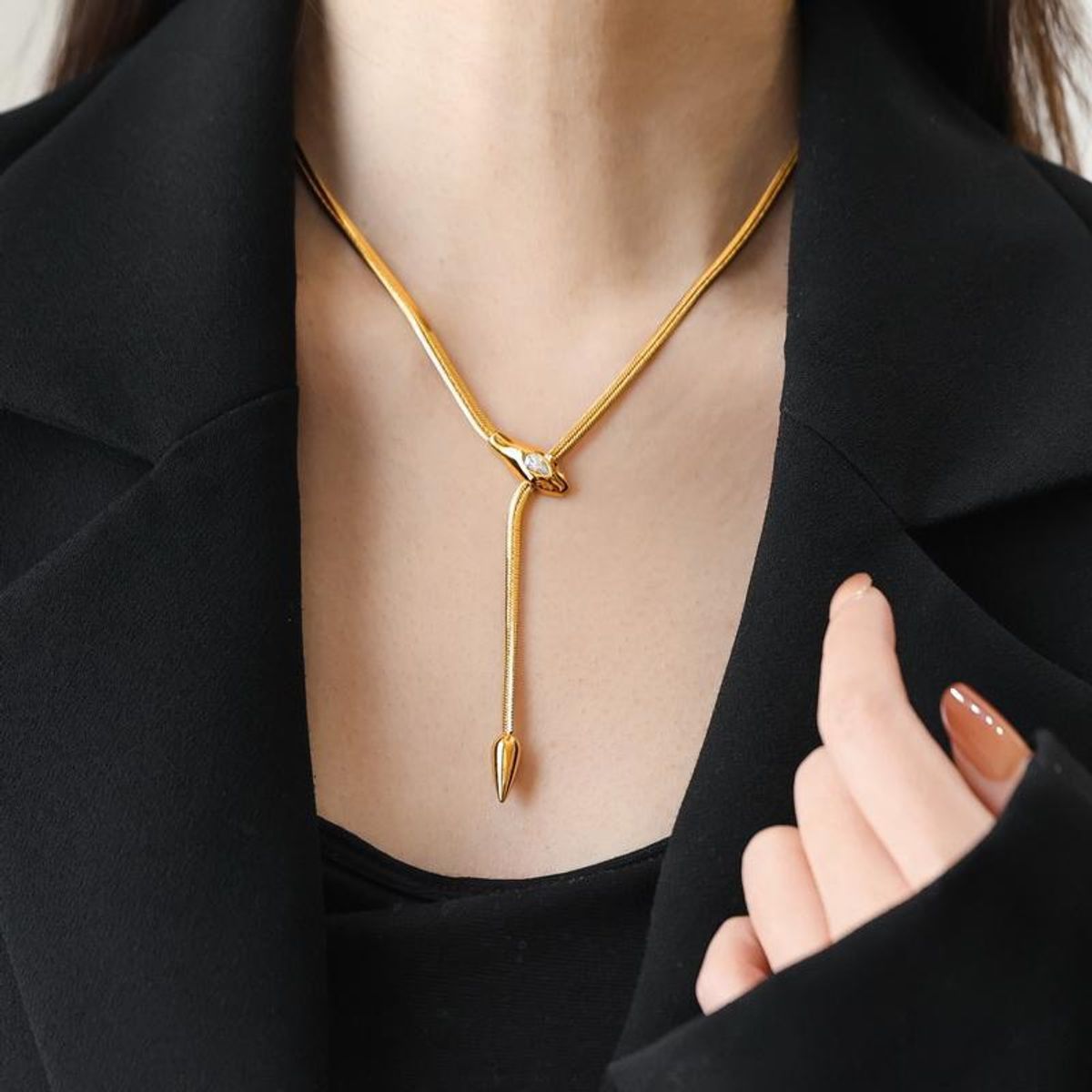 GENERICO - Collar Elegancia Serpenteante Enchapado En Oro