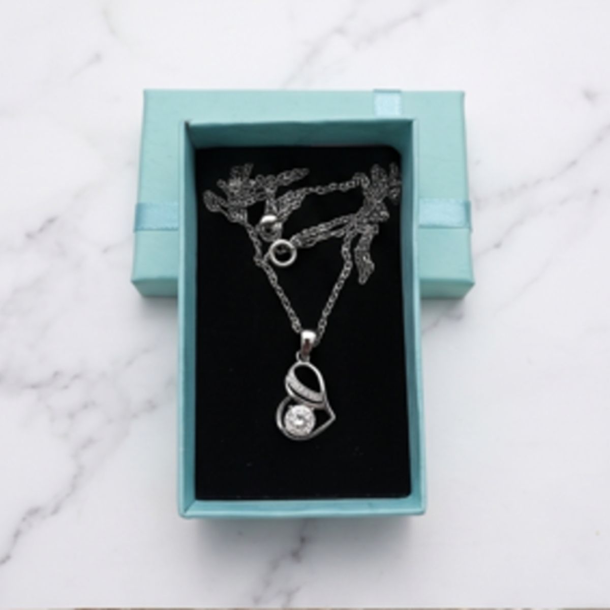 GENERICO - Collar Corazón De Cristal Abrazo Eterno De Plata S925
