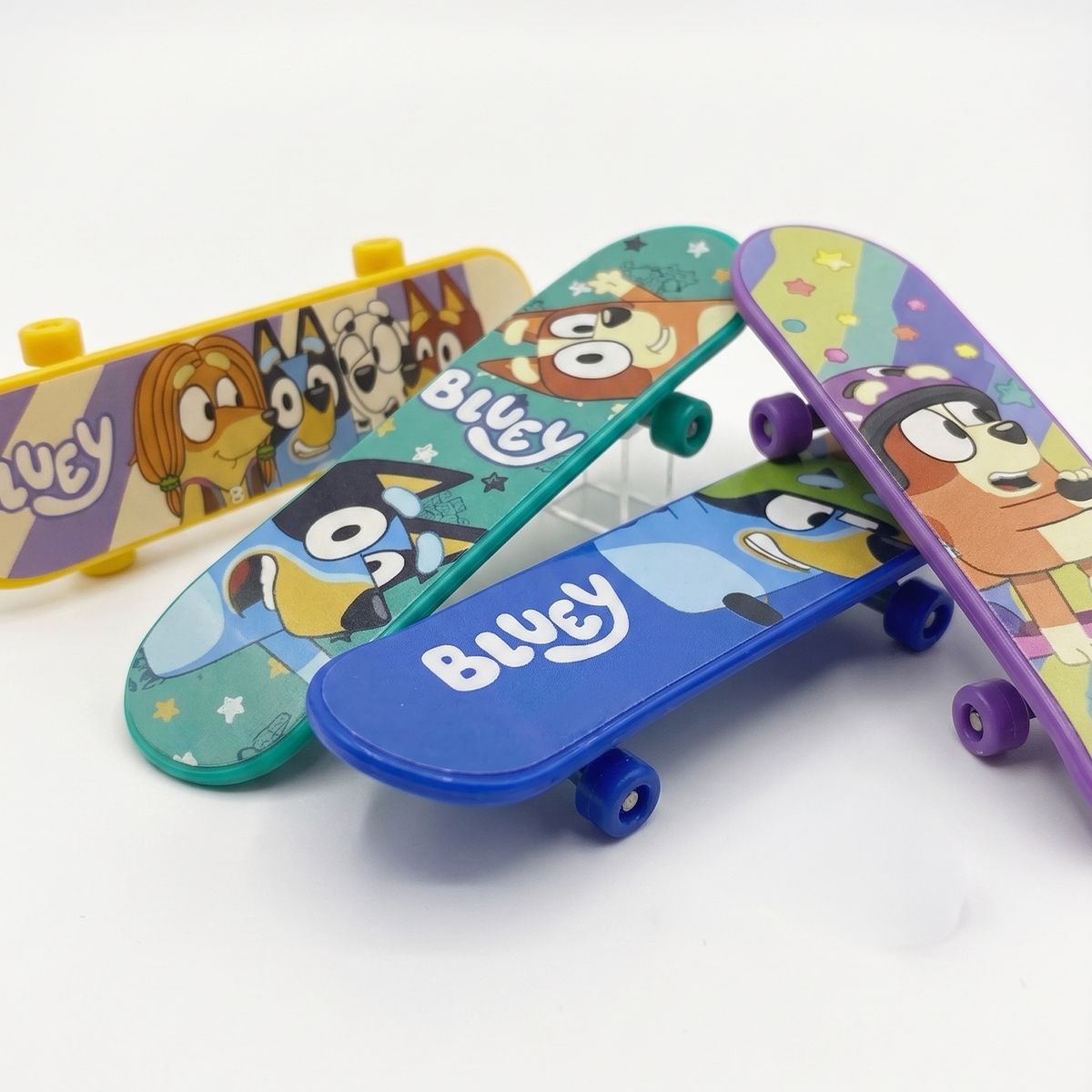 BLUEY - Pack x24 Finger Skate Bluey Blister