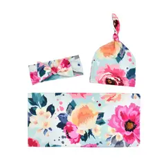 MY MOMI - Lindas flores en acuarela - Manta saquito, gorro y cintillo