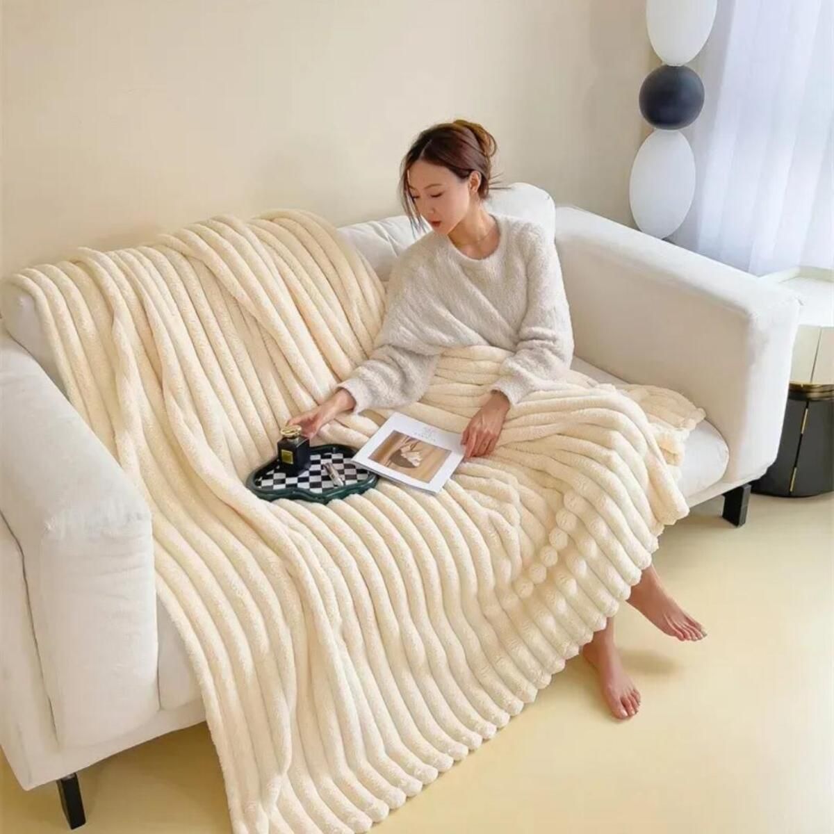 GENERICO - Frazada Manta Plush Térmica 2 Plazas Beige
