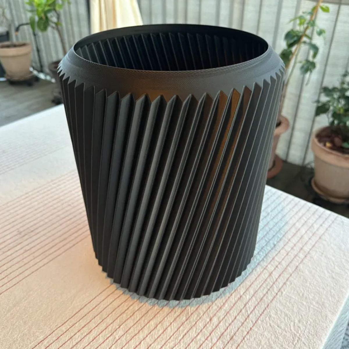 GENERICO - Cesta grande diseño espiral