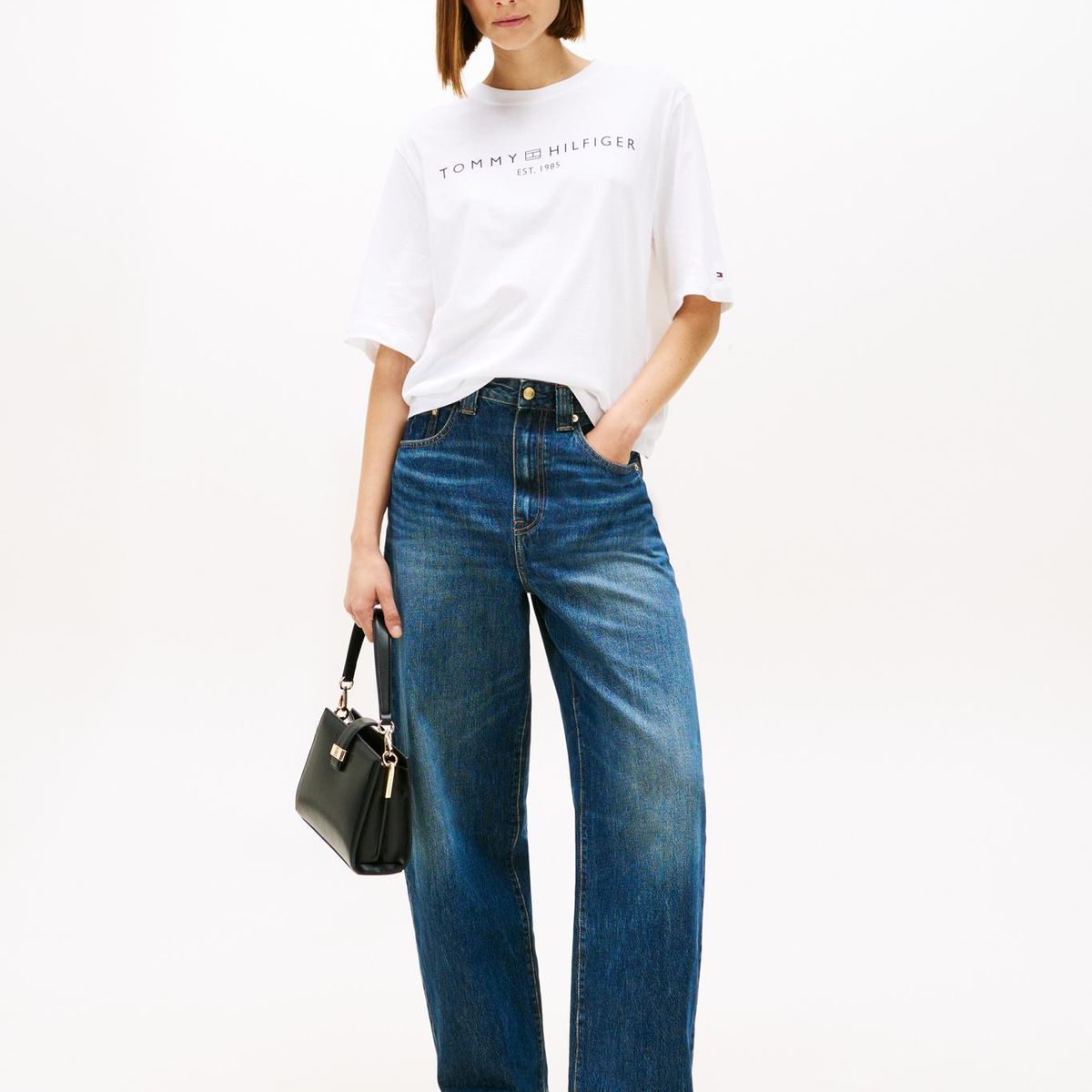 TOMMY HILFIGER - Polera Logo Gráfico Relaxed Fit Blanco Tommy Hilfiger