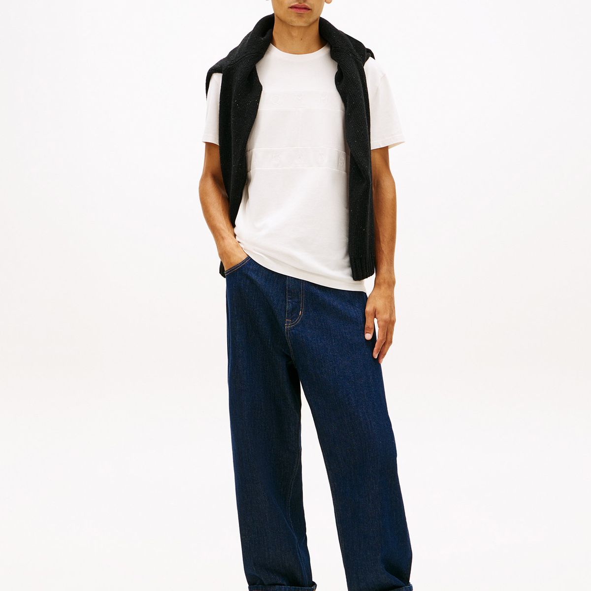 TOMMY HILFIGER - Polera Con Logo Tonal Regular Fit Blanco Tommy Jeans