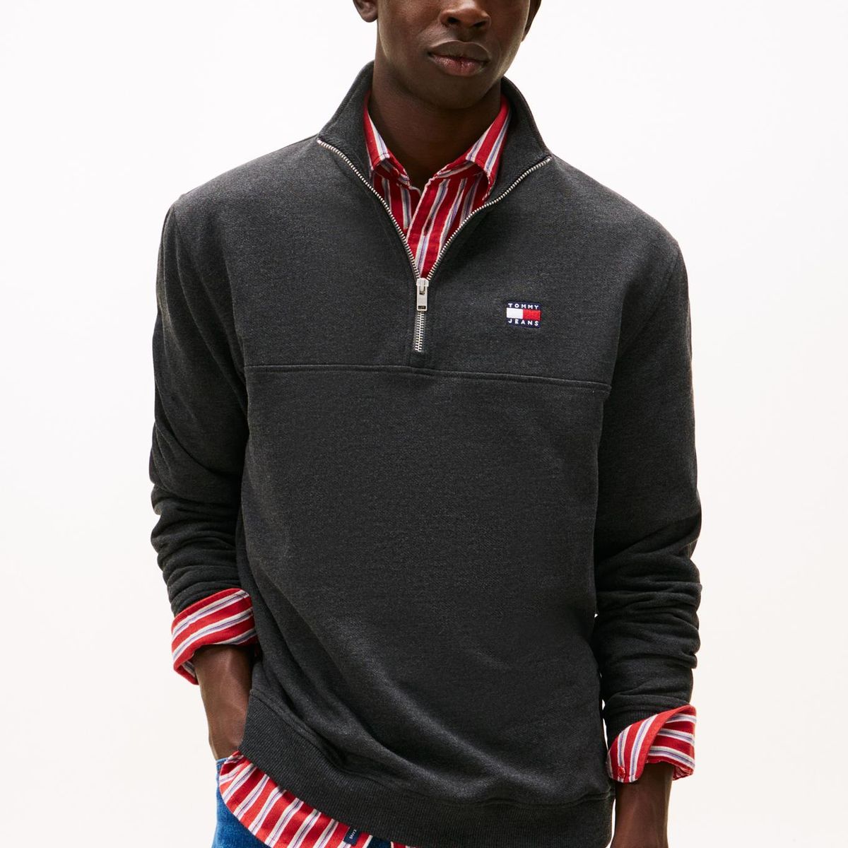 TOMMY HILFIGER - Sweater Con Medio Cierre Negro Tommy Jeans