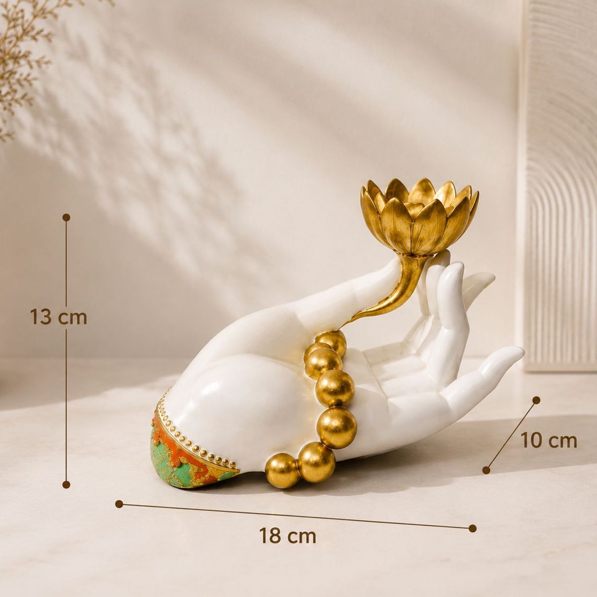 GENERICO - Adorno Decorativo Mano Buda Flor Dorada Resina 18cm