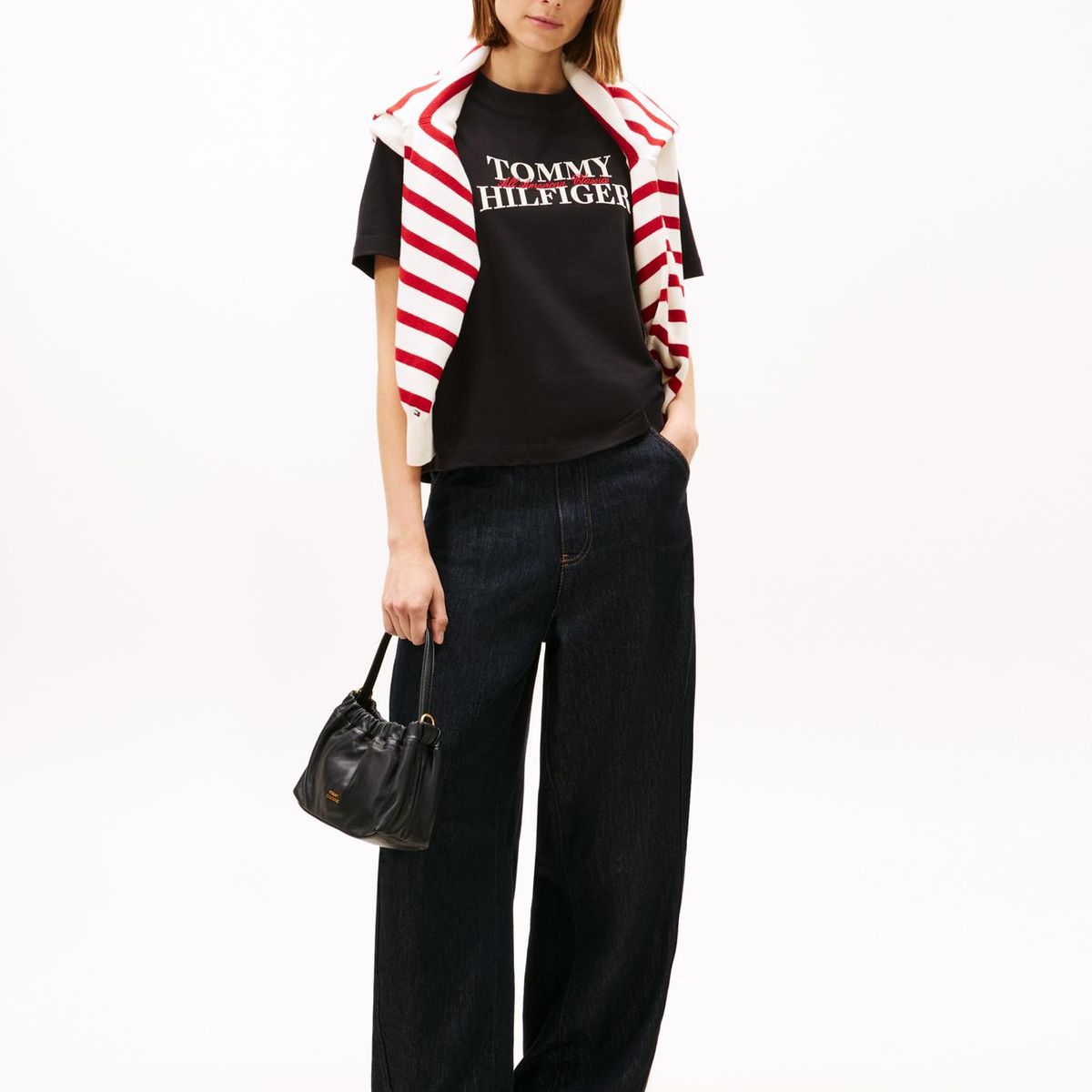 TOMMY HILFIGER - Polera Con Logo Moderno Relaxed Fit Negro Tommy Hilfiger