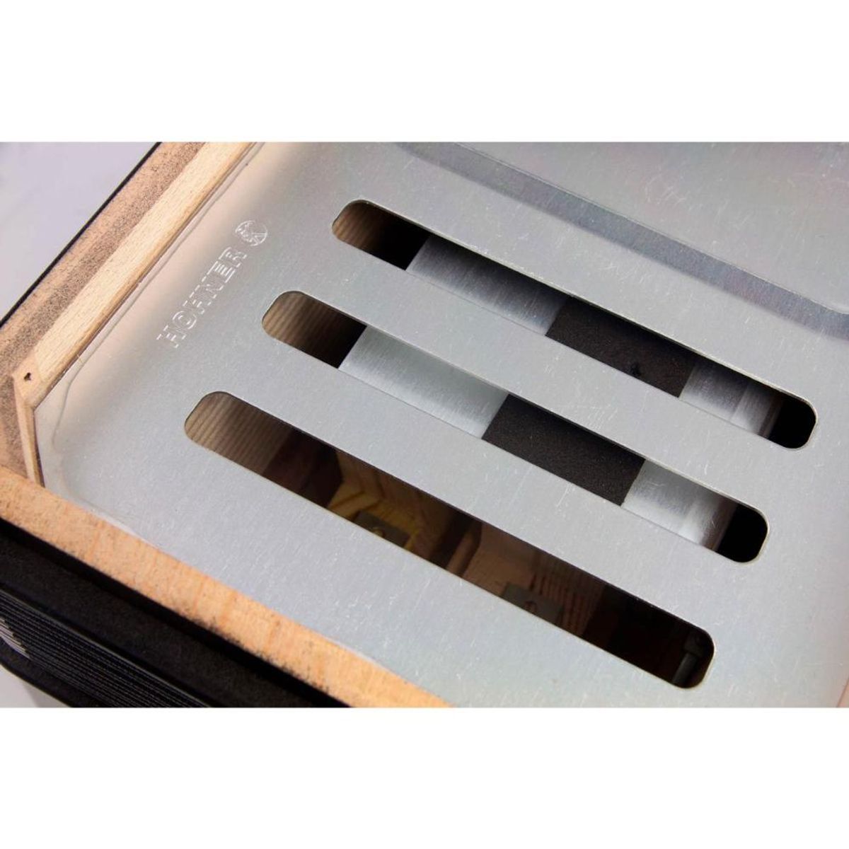 HOHNER - Acordeón Cromático Hohner Amica Forte IV 96 - Negro