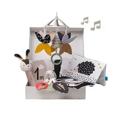 TAF TOYS - Kit para Recién Nacidos - Blanco y Negro
