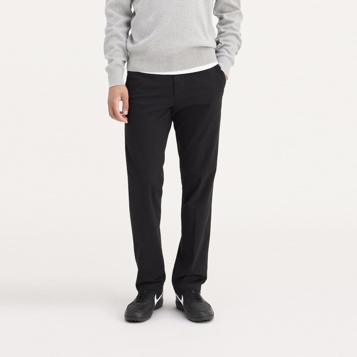 DOCKERS - Pantalon Workday Negro Slim
