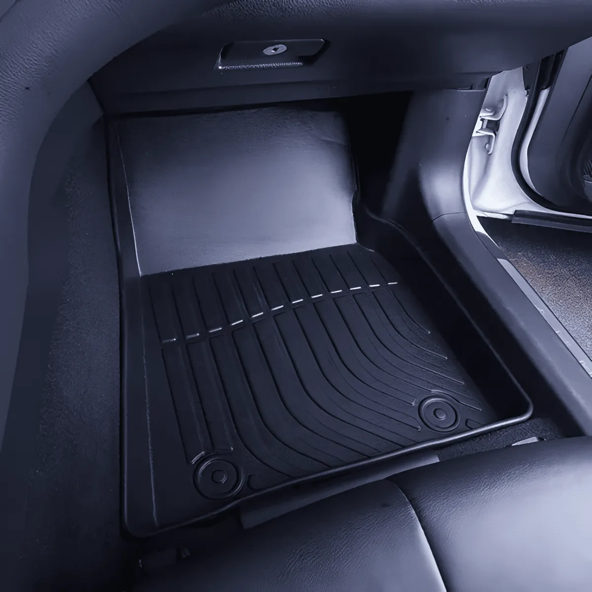 GENERICO - Kit Pisos rígidos Calce Perfecto Ford New Ranger 2024-2025