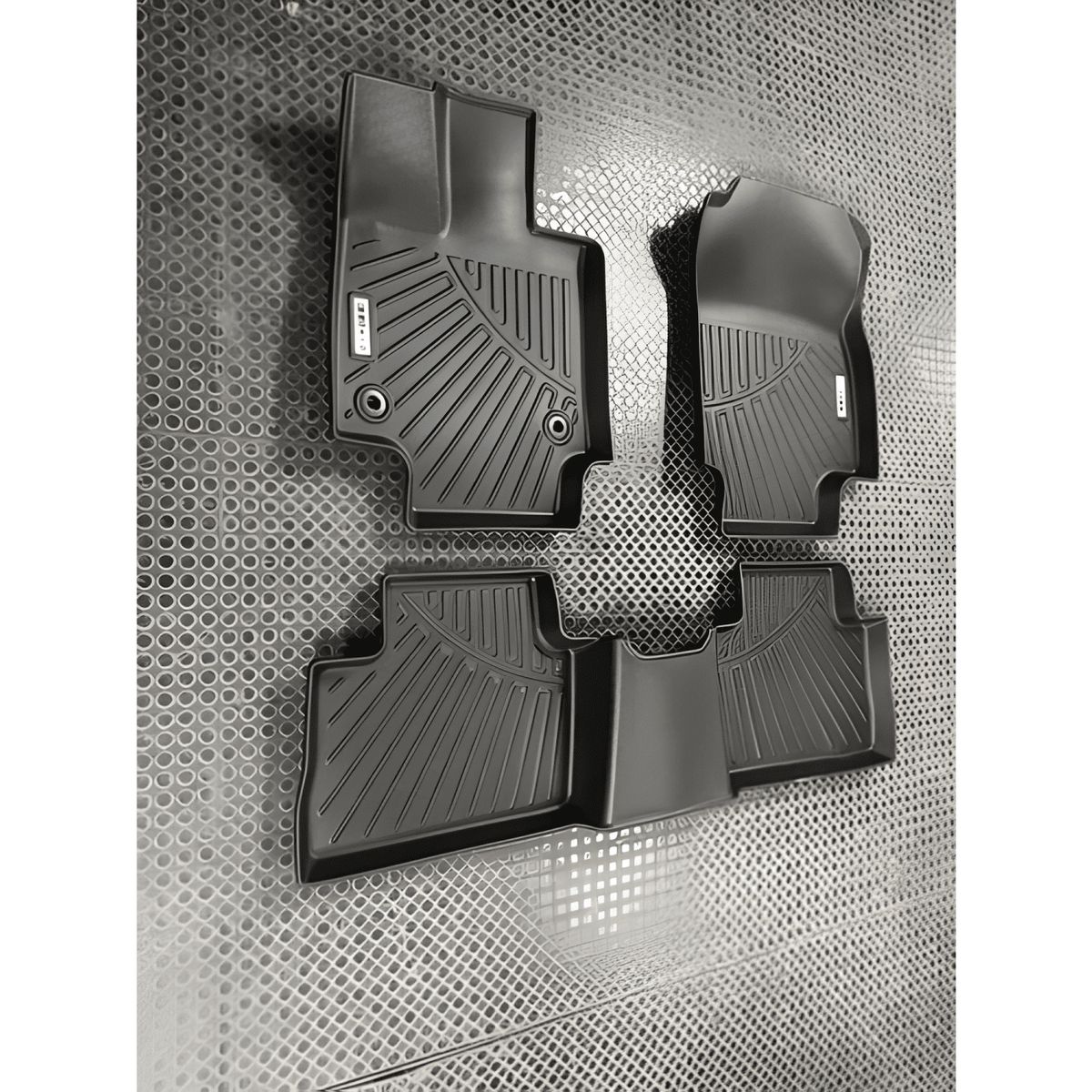 GENERICO - Piso Calce Perfecto Toyota New Rav 4 2019-2025