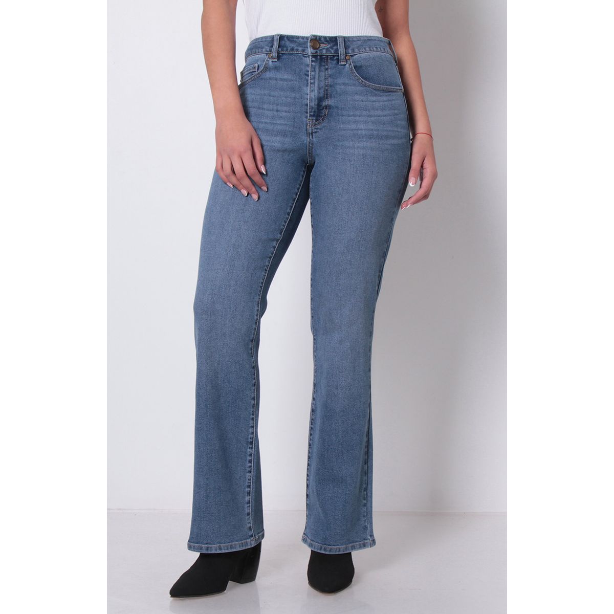 WADOS - JEANS MUJER RECTO TIRO ALTO PRETINA BASICA 1 BOTON