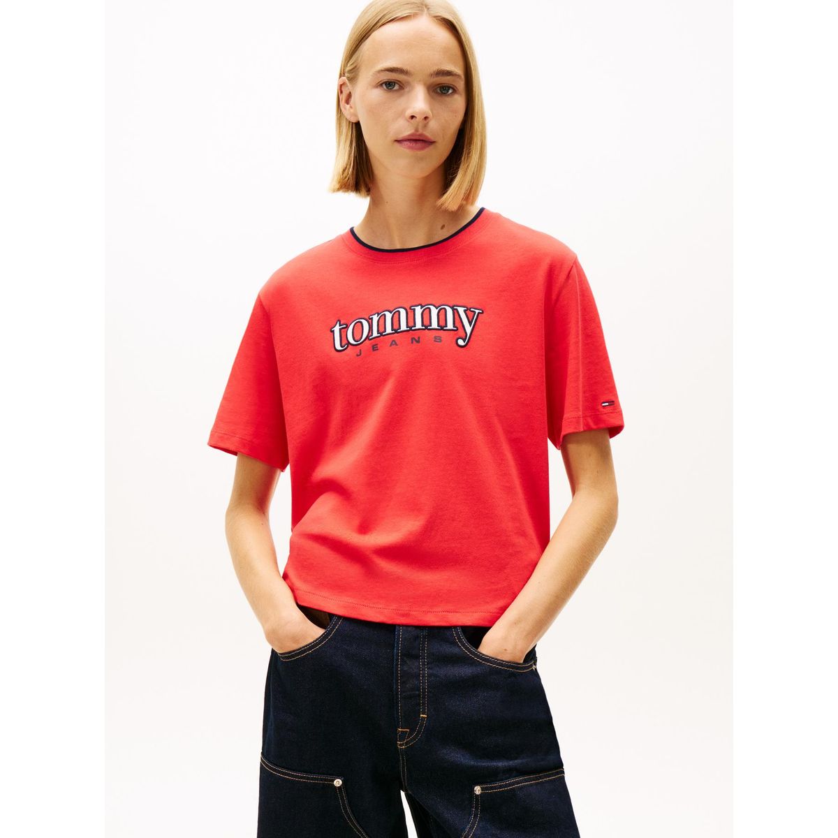 TOMMY HILFIGER - Polera Relaxed Con Logo Rojo Tommy Jeans