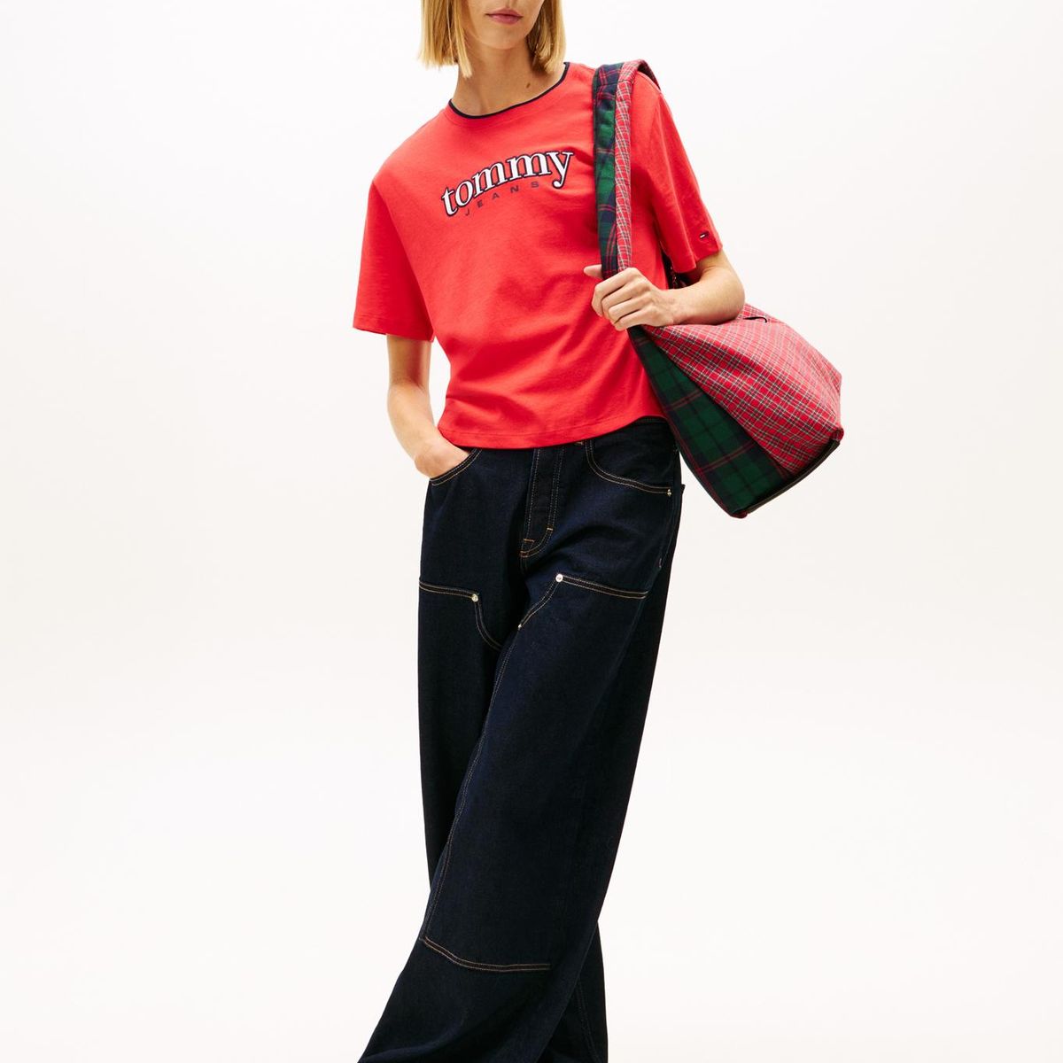 TOMMY HILFIGER - Polera Relaxed Con Logo Rojo Tommy Jeans