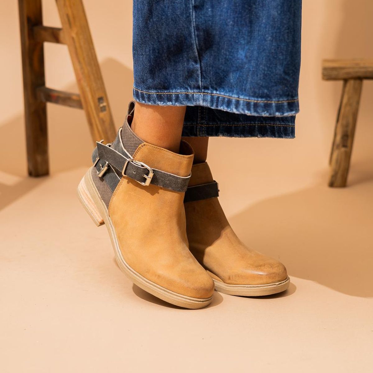 GIANI DAFIRENZE - Botin Mujer / Laura Camel Taupe