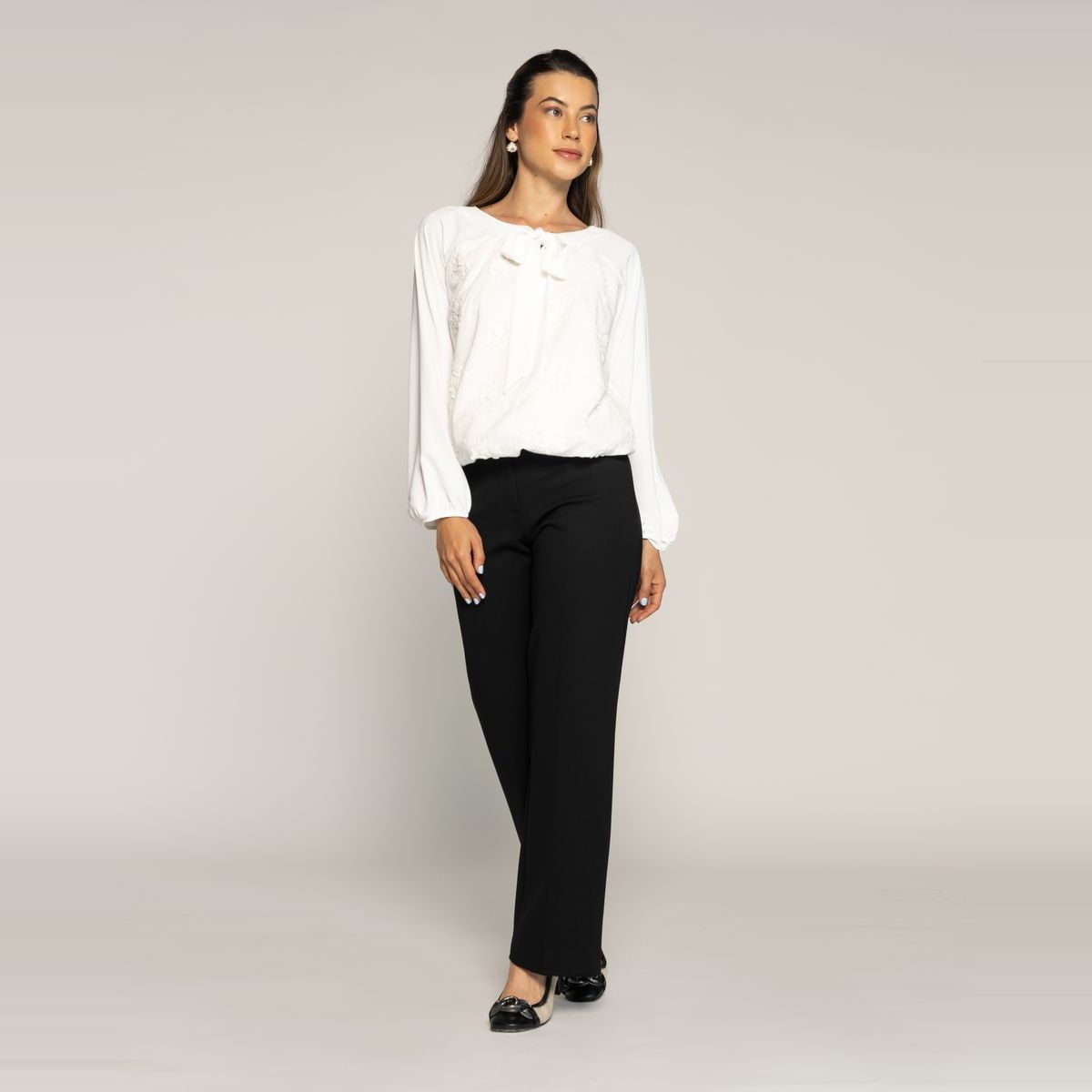 LUDOVICA - Blusa Margarita Crudo Fluida Cuello Redondo Manga Larga Ludovica