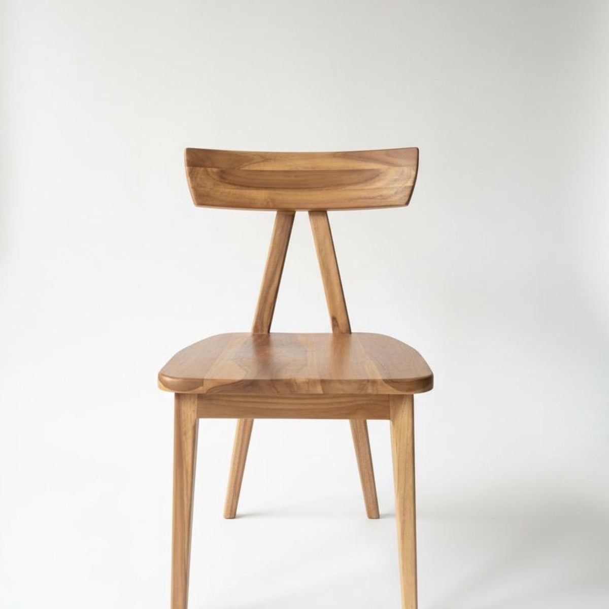 DISEÑO 3 - SILLA ALETA