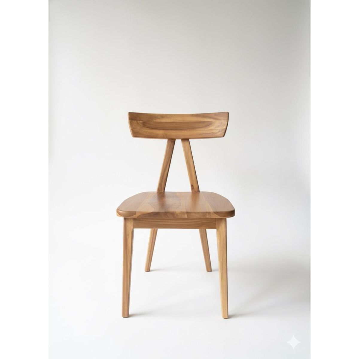 DISEÑO 3 - SILLA ALETA