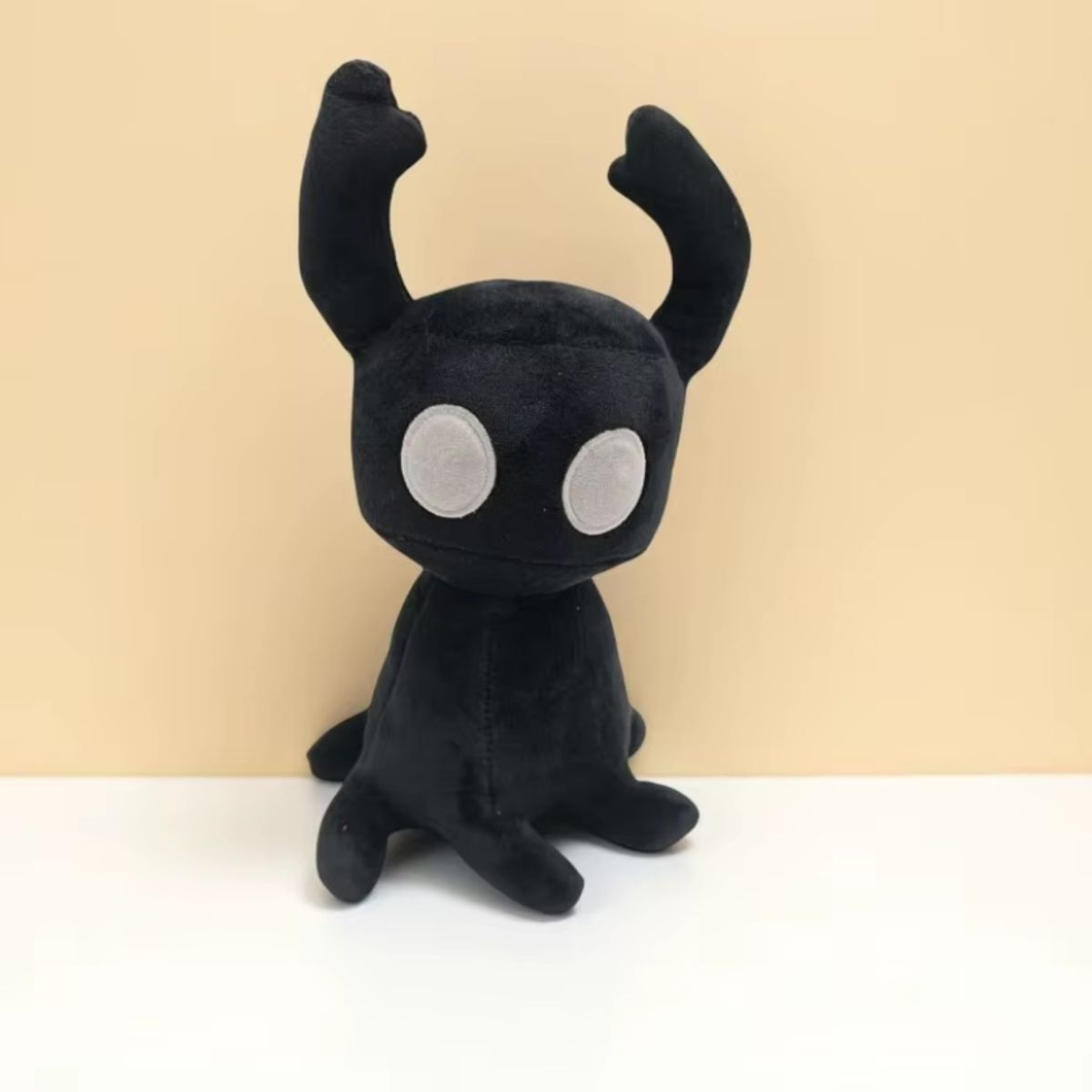 GENERICO - Peluche Sombra The Shade Hollow Knight 15 cm Regalo
