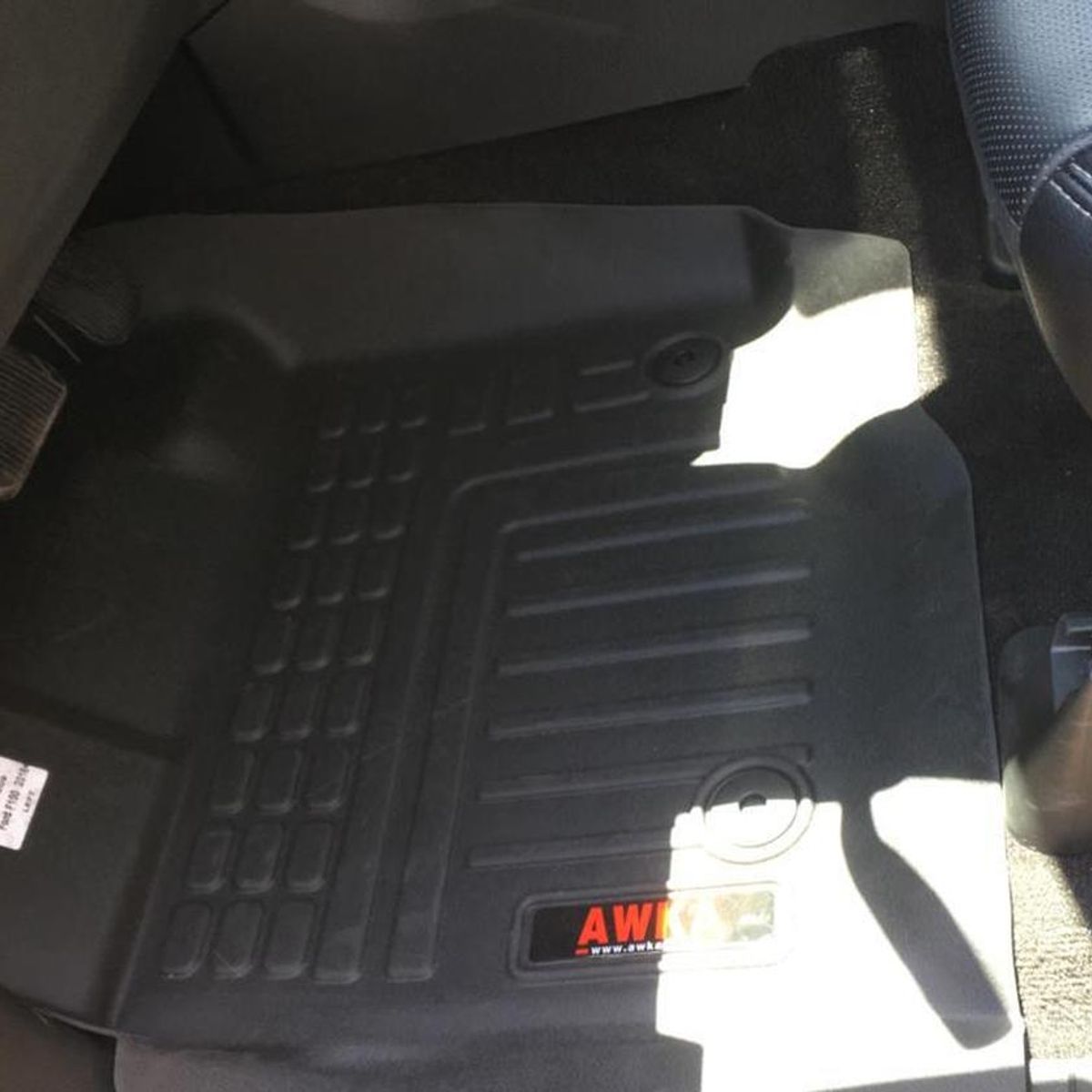 GENERAC - Pisos Calce Perfecto Ford F-150 AWKA – Delanteros
