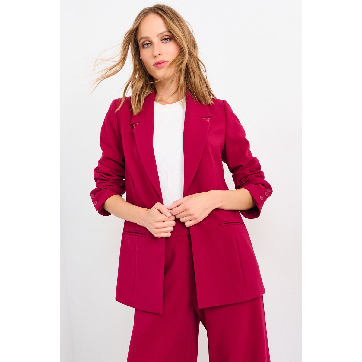 IO - Blazer Liso Mujer Burdeos Io