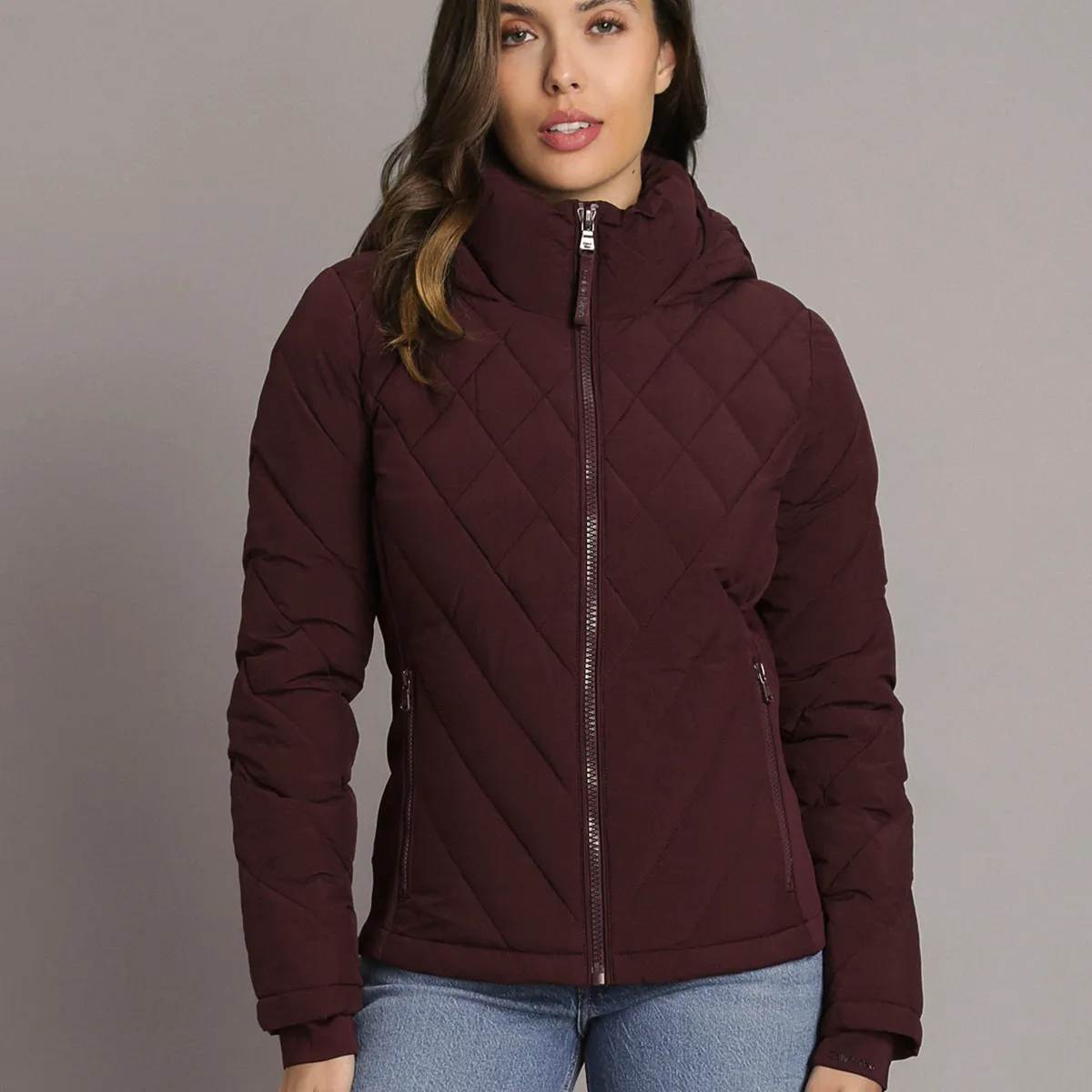 CALVIN KLEIN - Parka Puffer con Gorro y Paneles Combinados